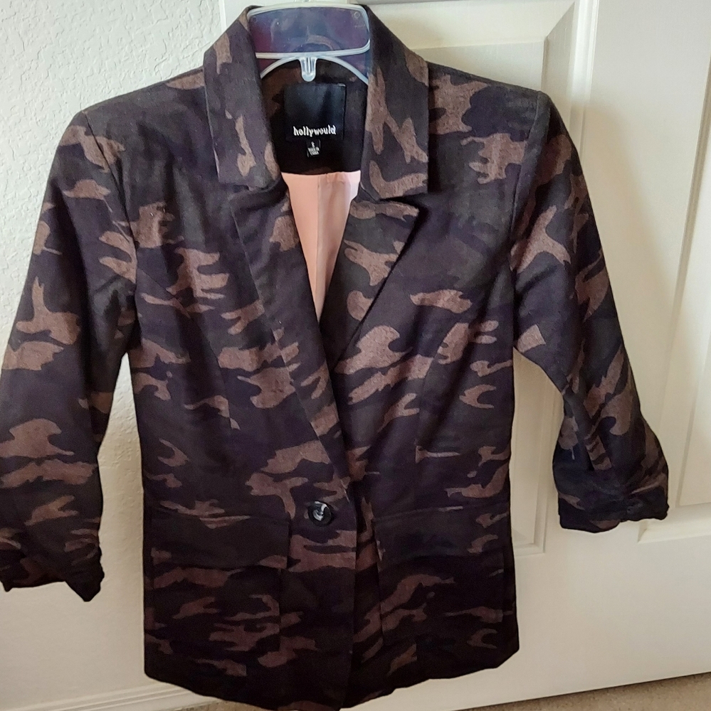 Hollywood Camouflage Brown and Black Blazer S